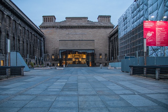 ベルリン・ペルガモン博物館、修復のため10月から長期休館、再開は4年後予定